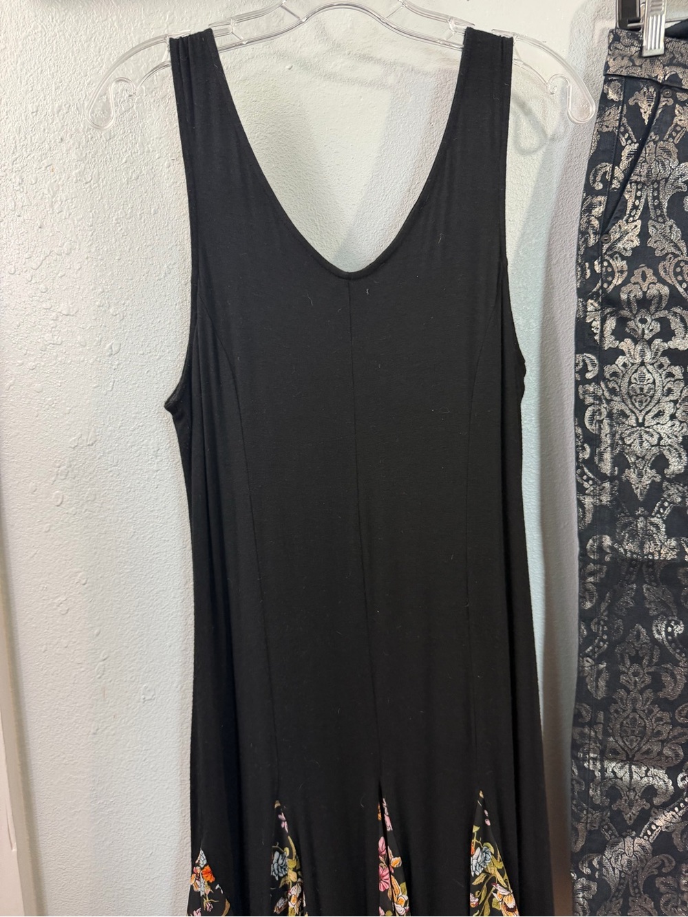 The Pyramid Collection Black Maxi Dress with Floral Panels - Picture 5 of 9